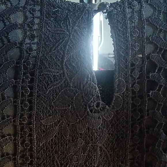 Dress - Picture 5 of 5